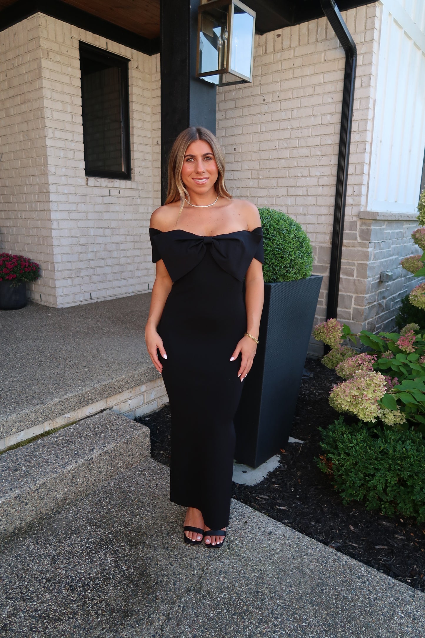Bow Detail Off Shoulder Knit Dress