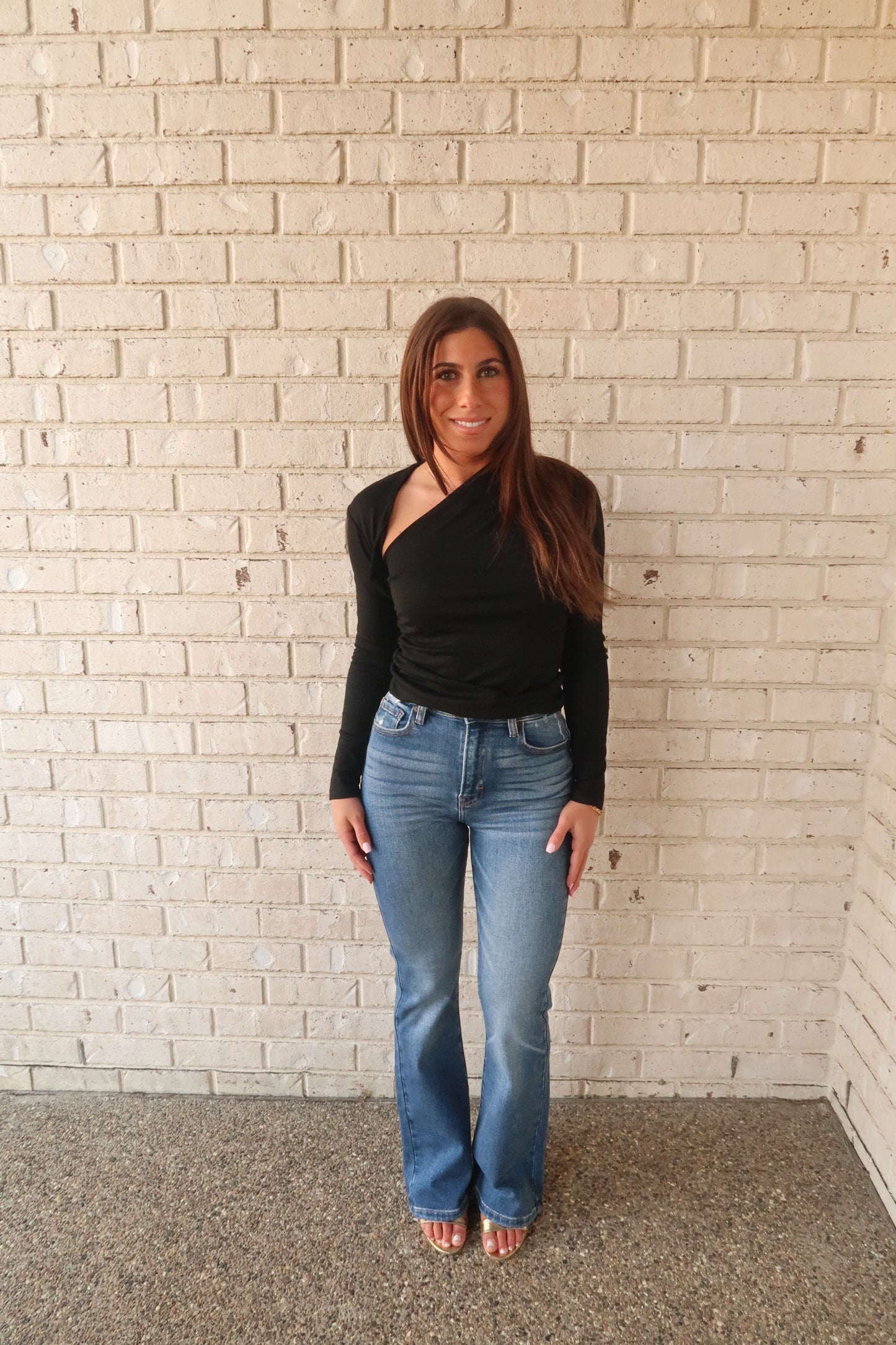 Asymmetric Long Sleeve Tshirt - Black