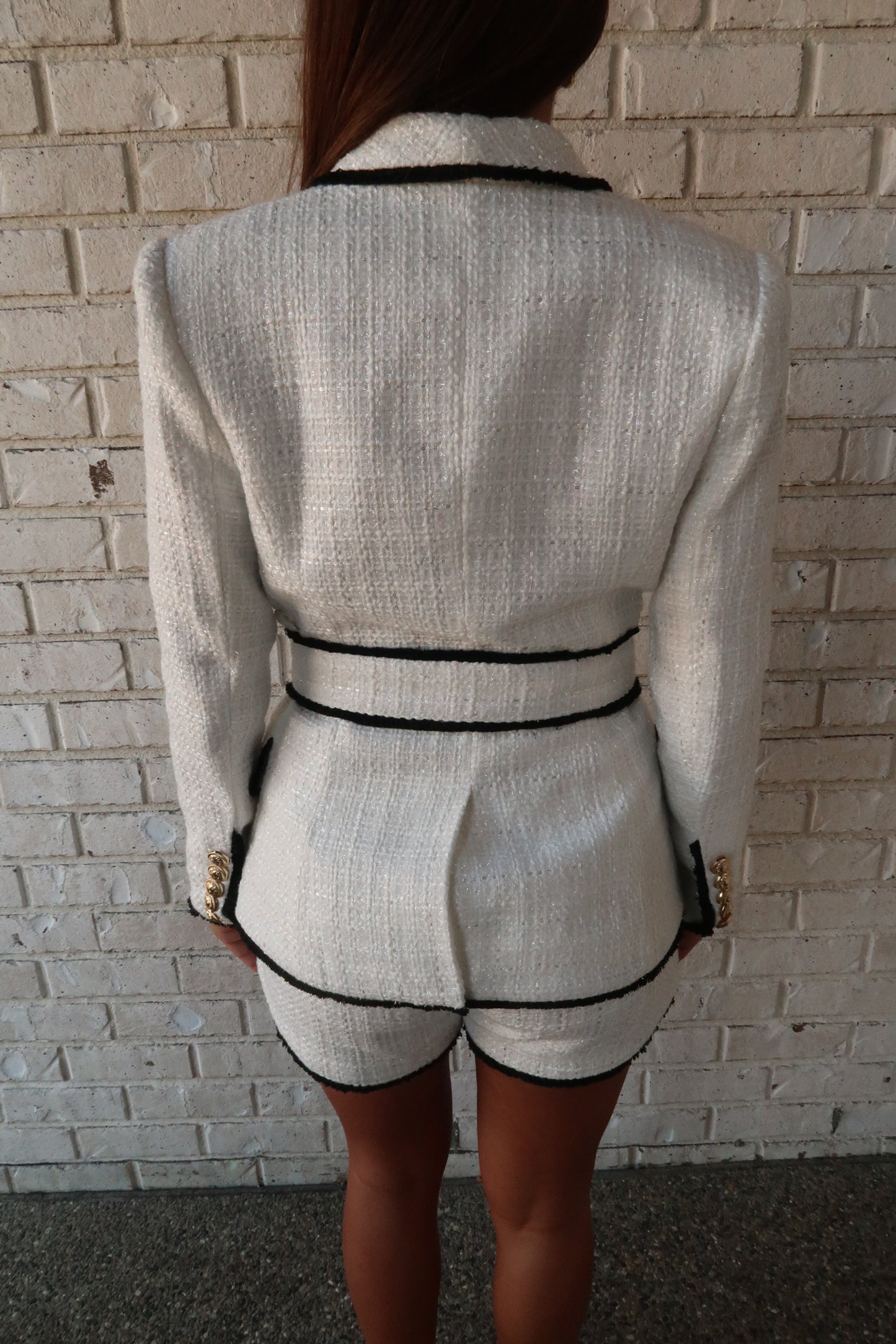 Contrast Trim Gold Detailed Blazer