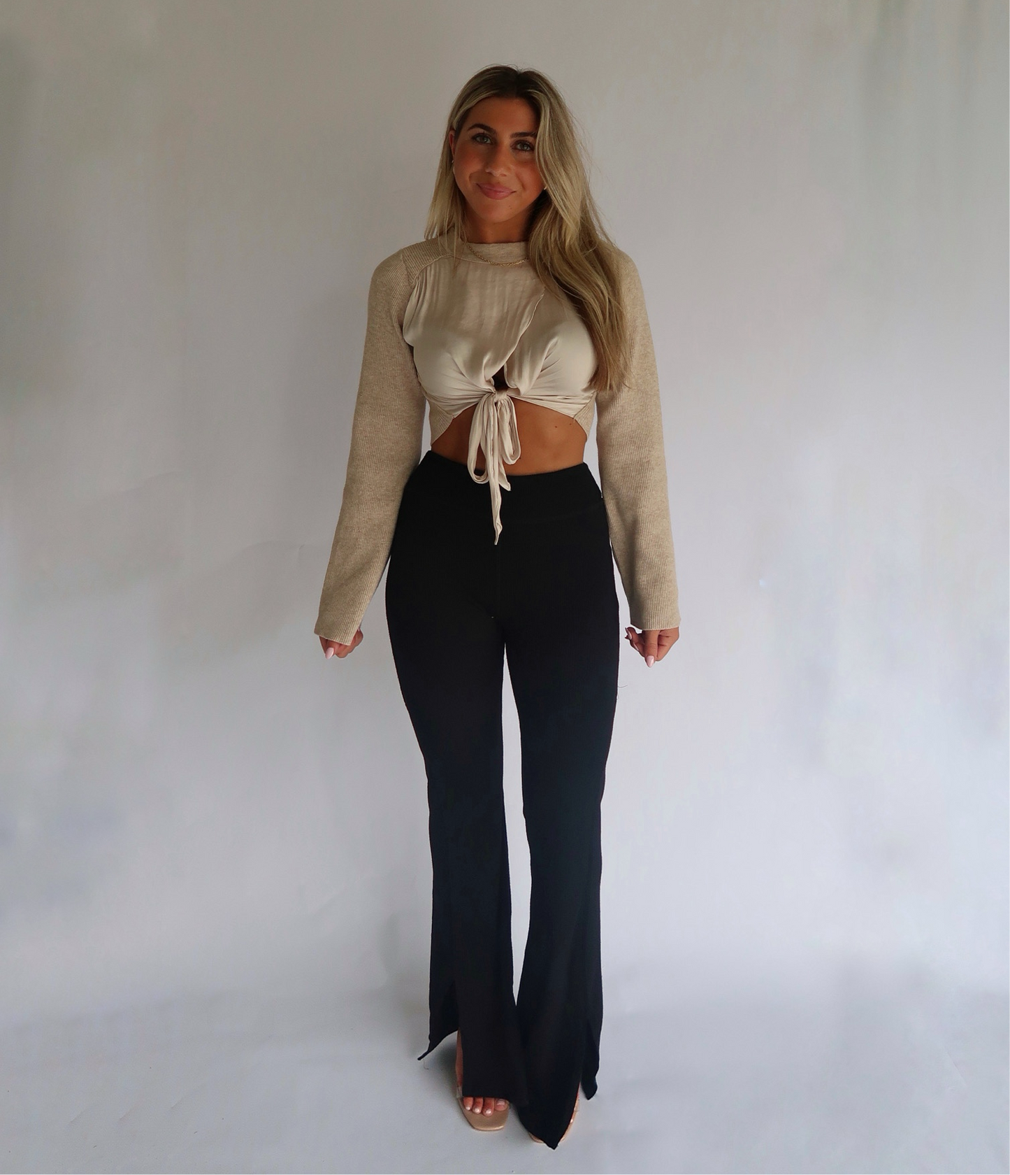 Contrast Front Tie Crop Top - Oatmeal