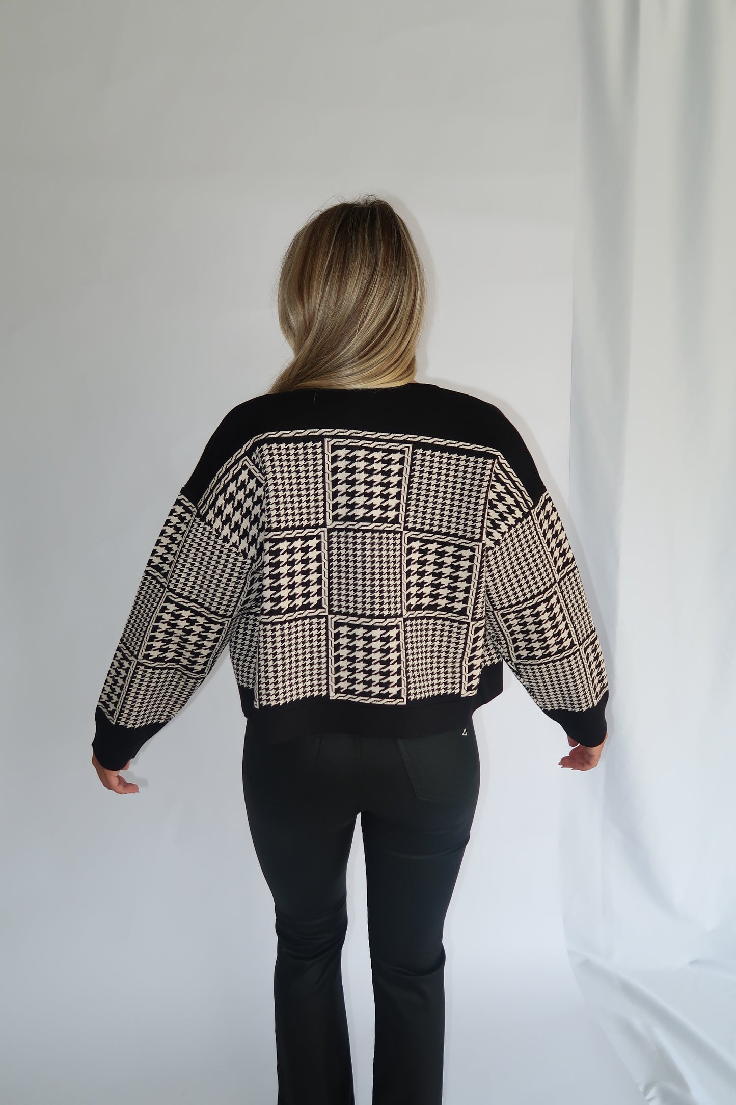 Houndstooth Jacquard Cardigan