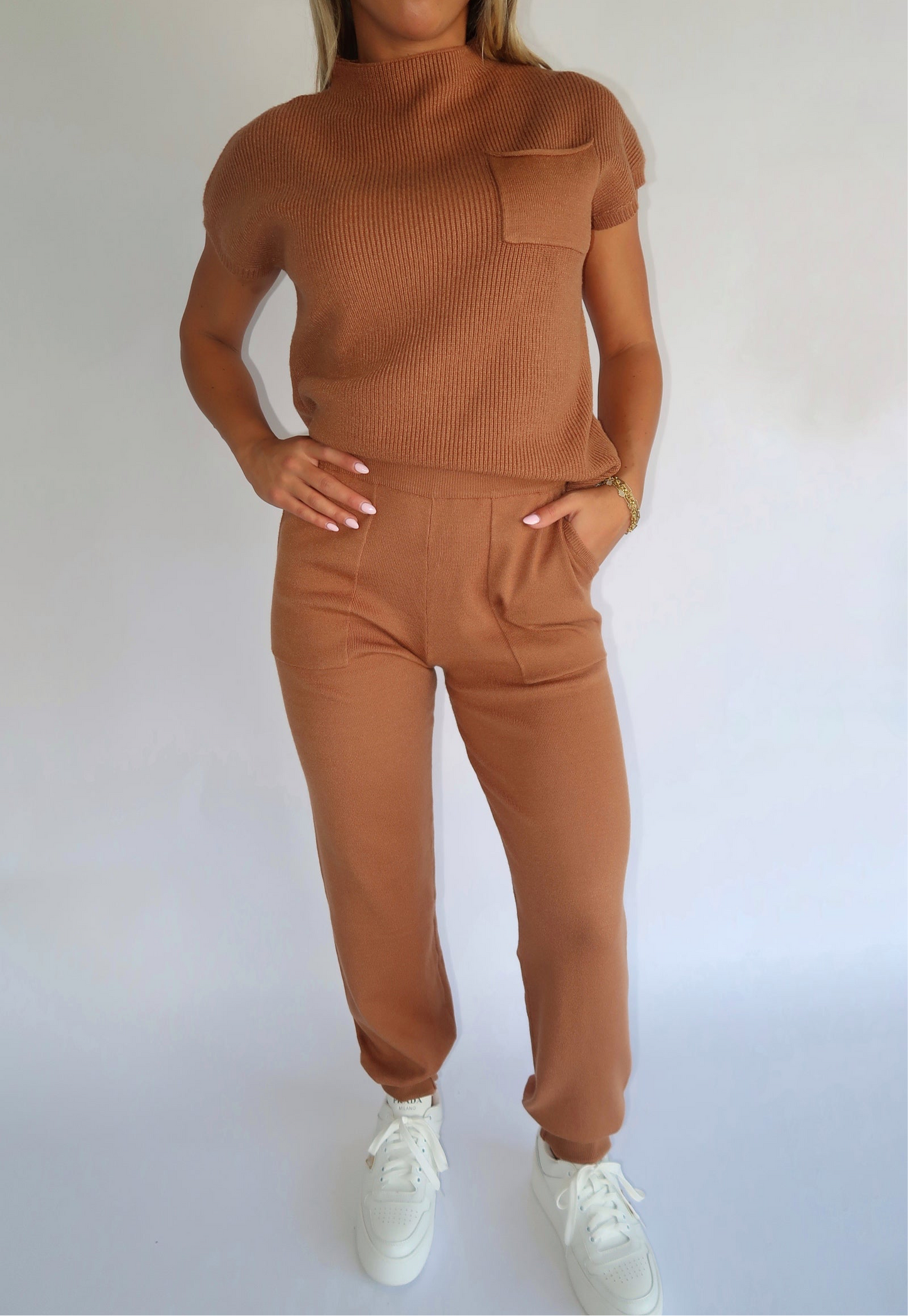 Ribbed Knit Sweater - Rust