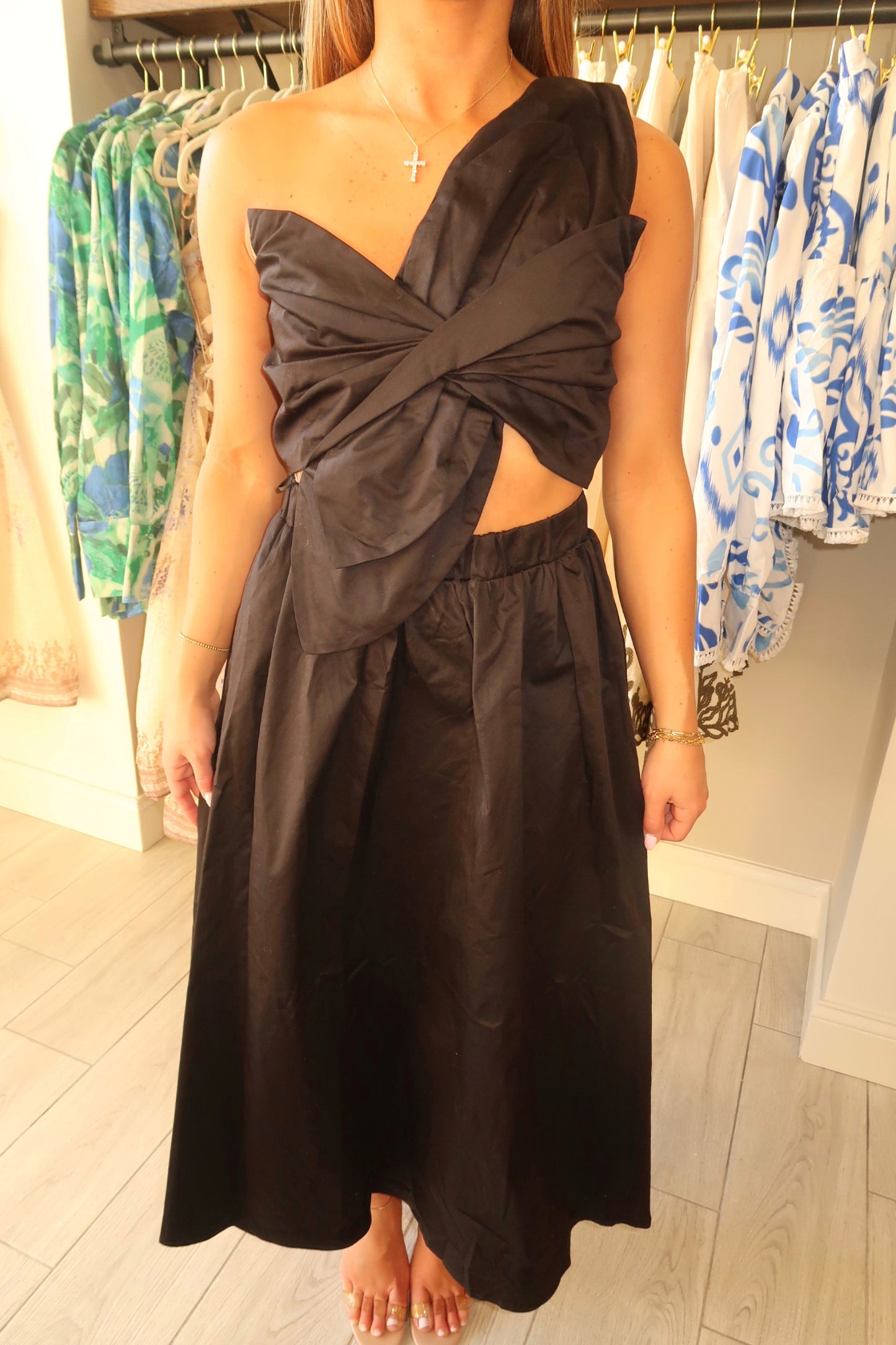 Knotted Twist Long Dress Black