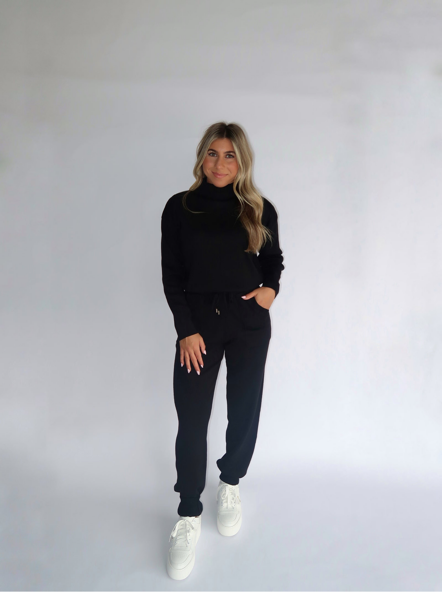 Knit Drawstring Joggers - Black